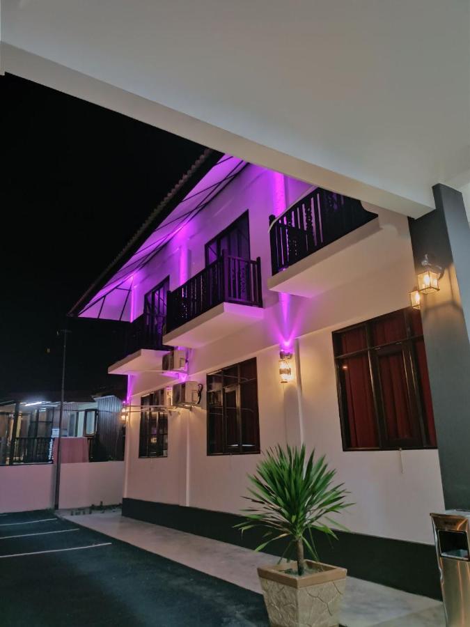 Villa Wanie Inn Setiu Exterior foto